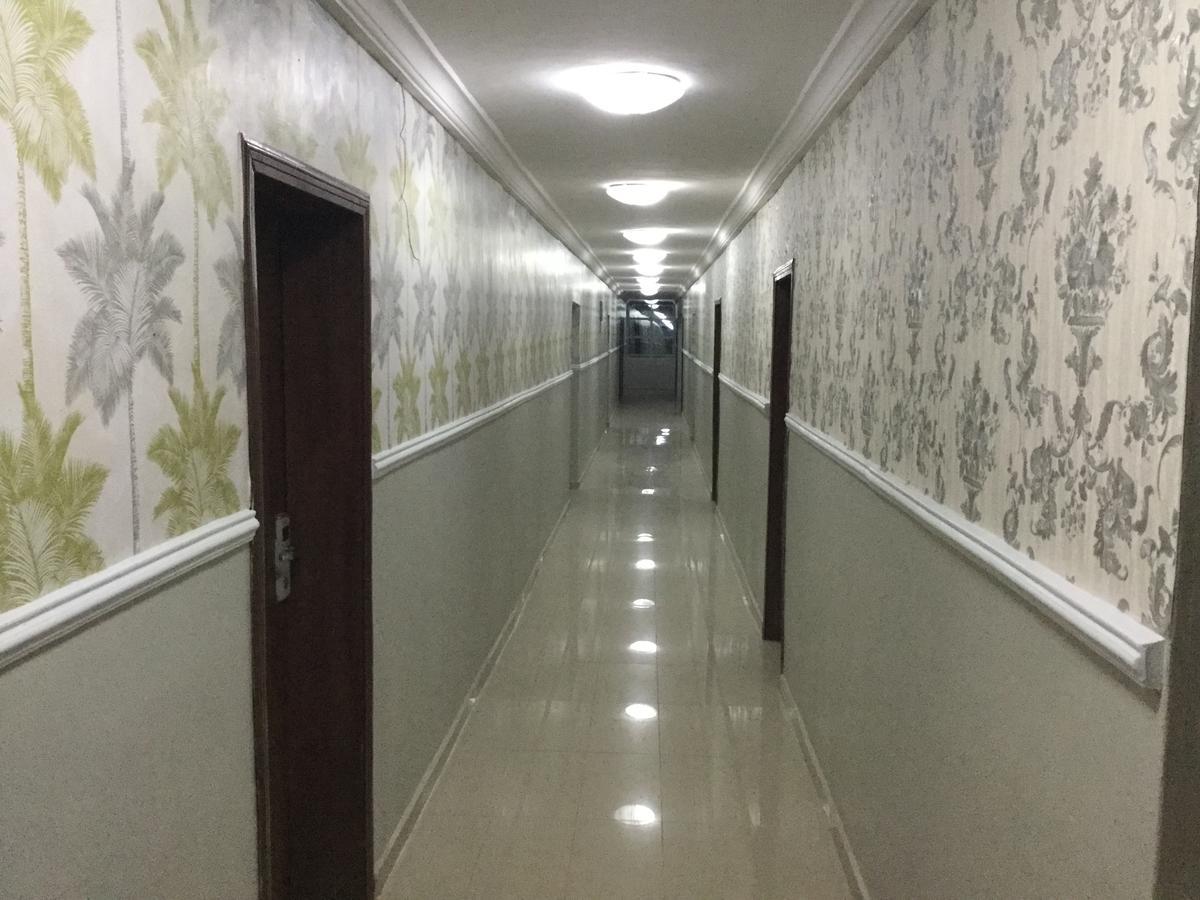 Royal Kaft Hotel Ikorodu エクステリア 写真