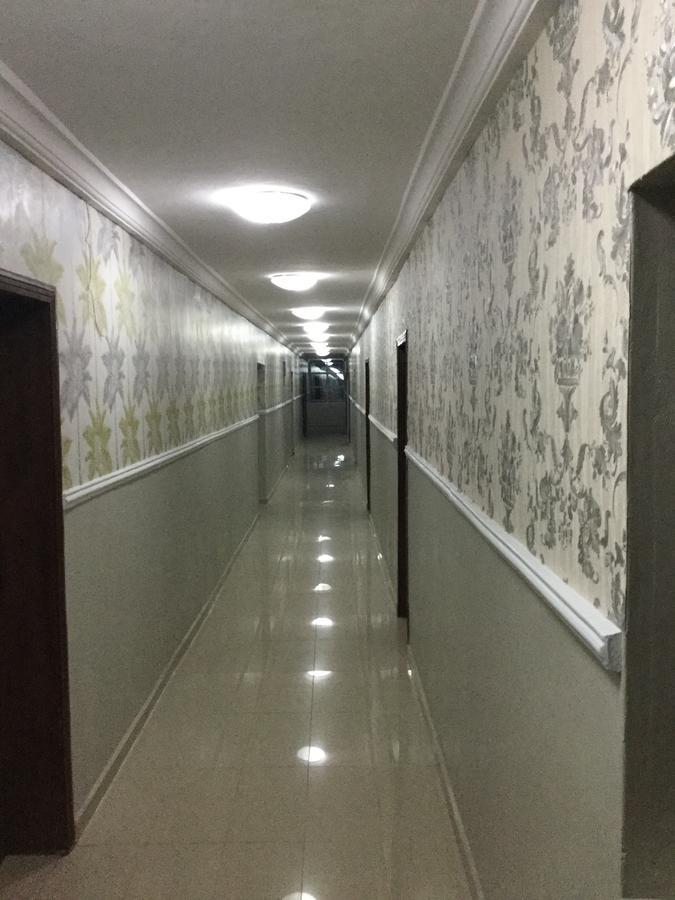 Royal Kaft Hotel Ikorodu エクステリア 写真